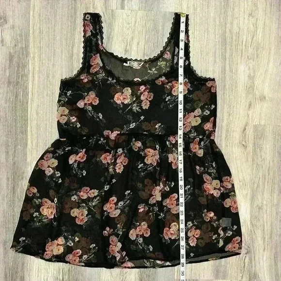 Kirra PacSun Sheer Black Floral Lace Tank Top Sleeveless Babydoll Shirt Size M - Picture 4 of 6